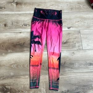 Teeki hot pant